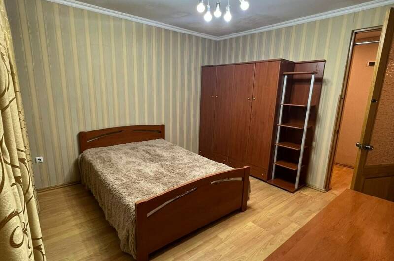 Трехкомнатная квартира в центре