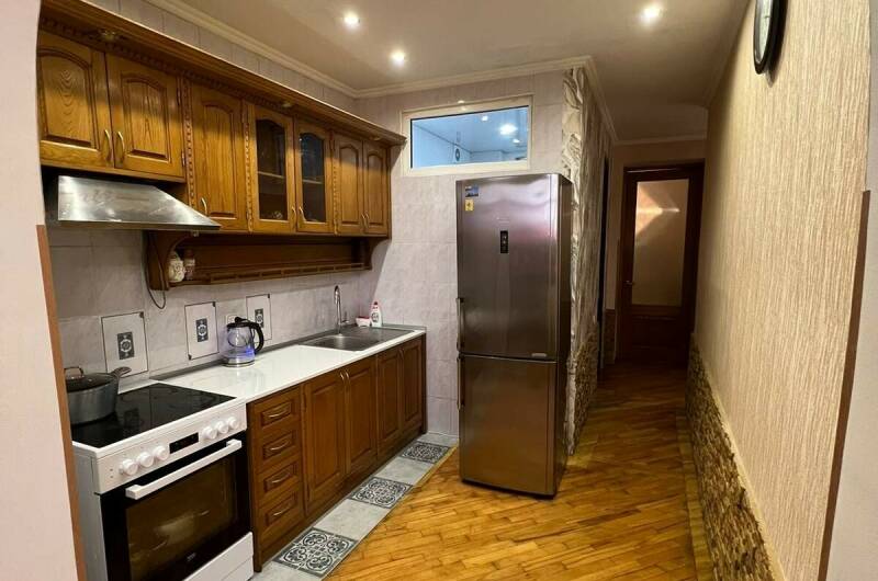 Трехкомнатная квартира в центре