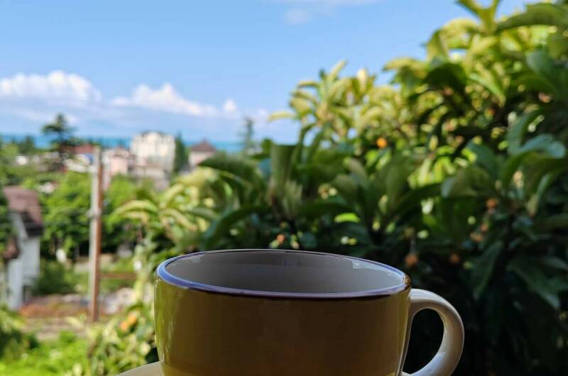 Квартира студия с видом на море в центре