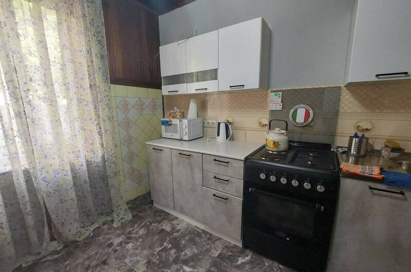 Коттедж в центре Гудауты