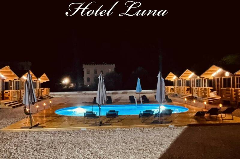 Эко-домики в старой Гагре