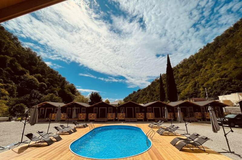 Эко-домики в старой Гагре