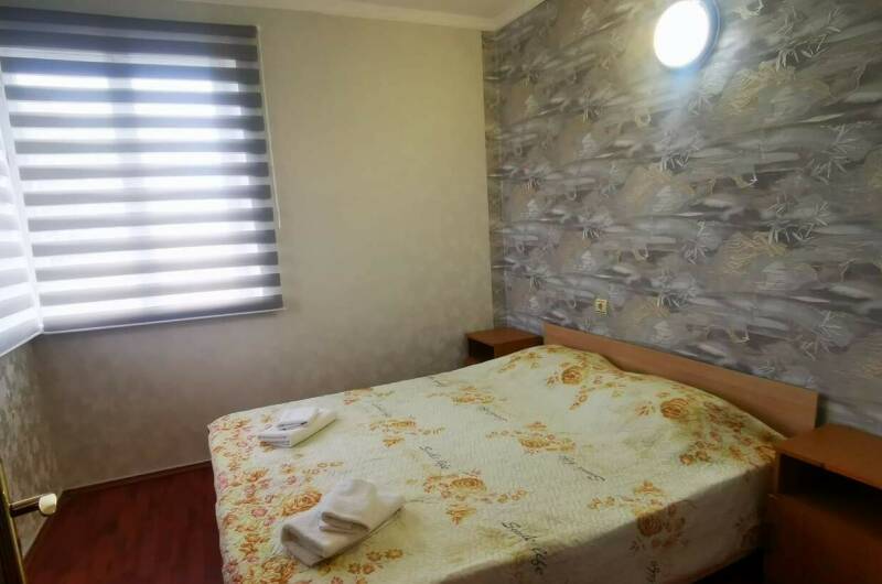 Двухкомнатная квартира у рынка