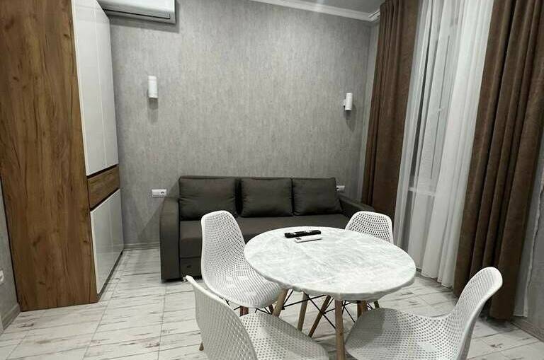 Студия на Абазгаа