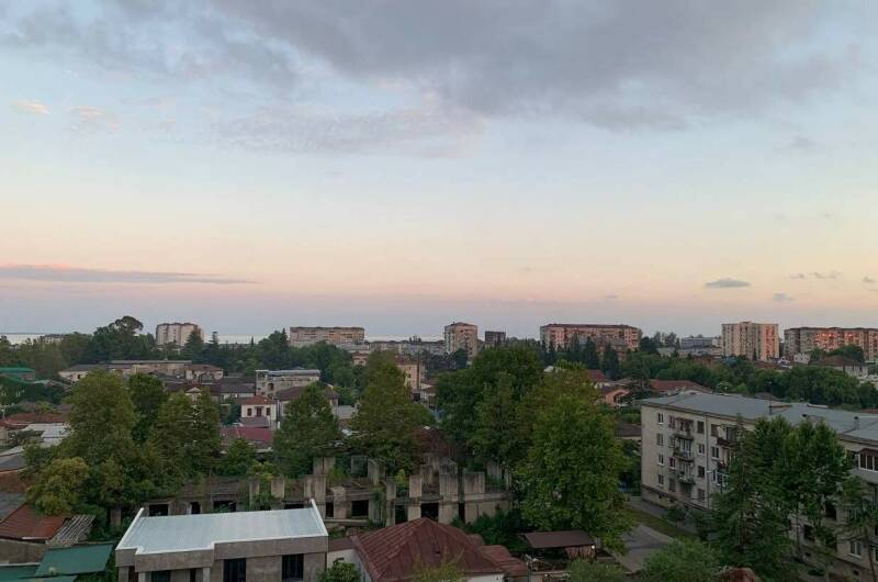 Солнечная, видовая квартира в центре