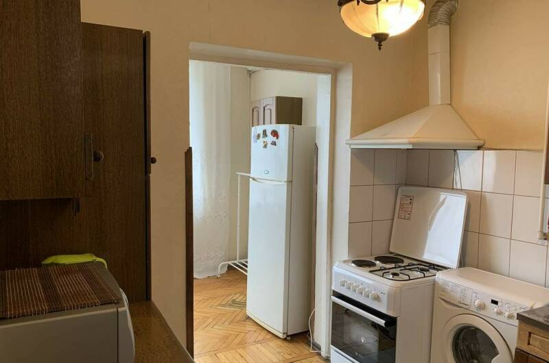 Четырёхкомнатная квартира