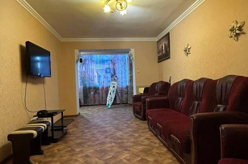 2-х комнатная квартира на Абазгаа