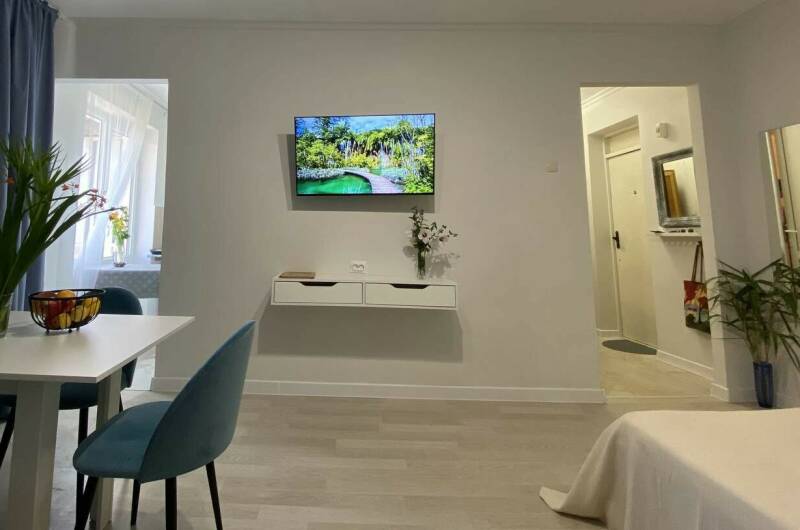 Солнечная, видовая квартира в центре