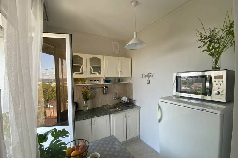 Солнечная, видовая квартира в центре