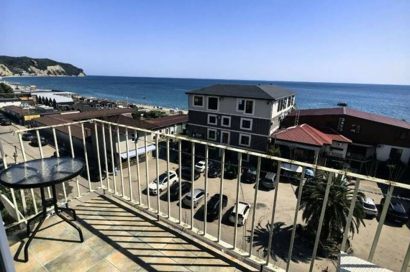 Квартира «Комфорт+» с балконом и панорамой на море