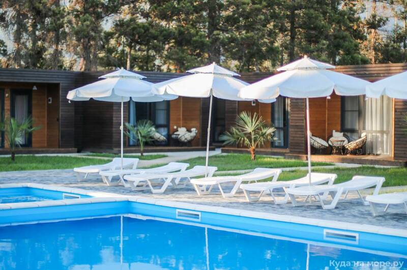 База отдыха «Poolside»