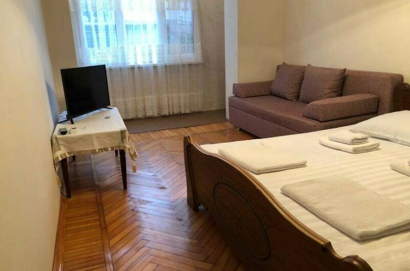 Квартира в центре Гагры