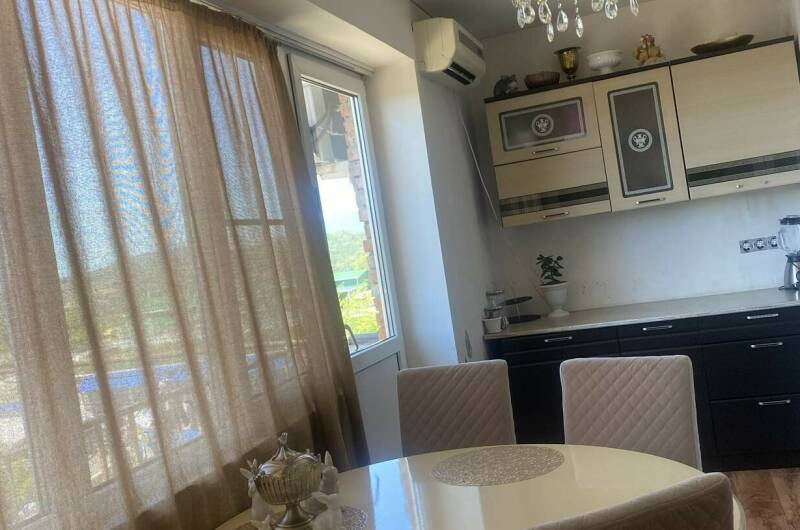 Трёхкомнатная квартира