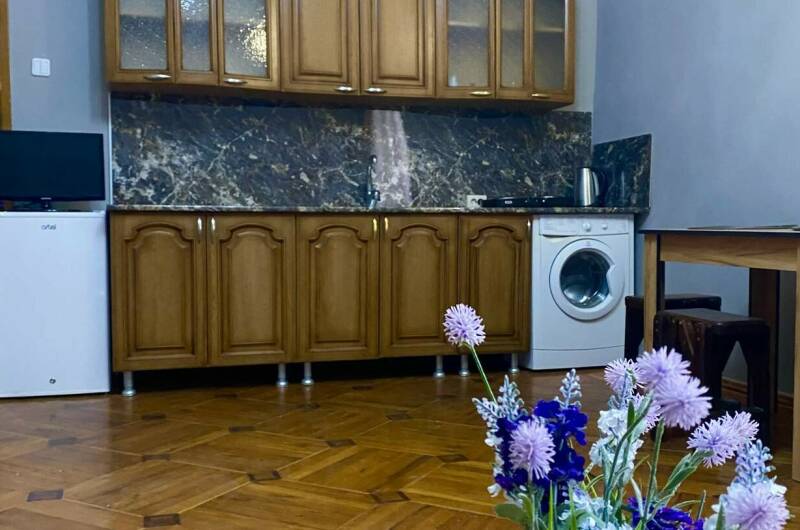 Двухкомнатная квартира на берегу моря