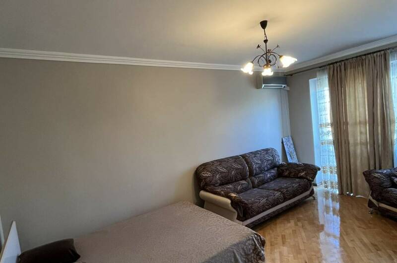 Однокомнатная квартира в центре Сухума