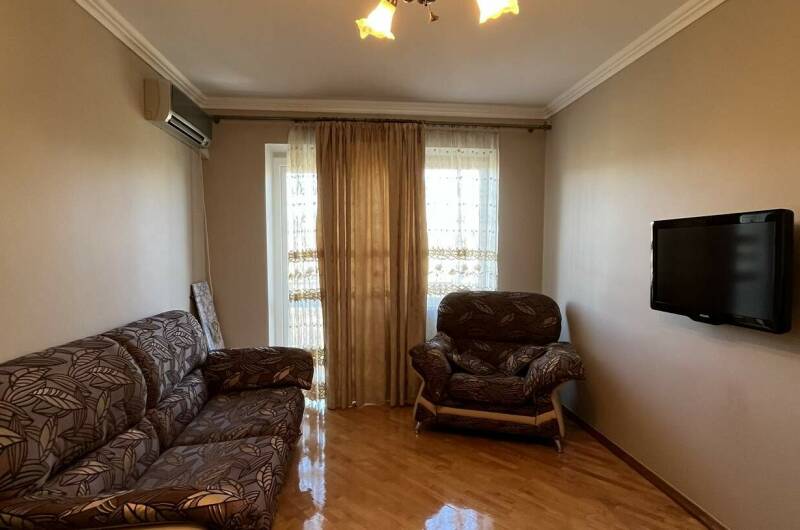 Однокомнатная квартира в центре Сухума