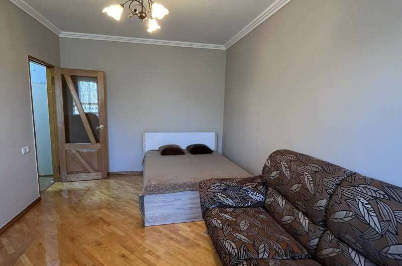 Однокомнатная квартира в центре Сухума