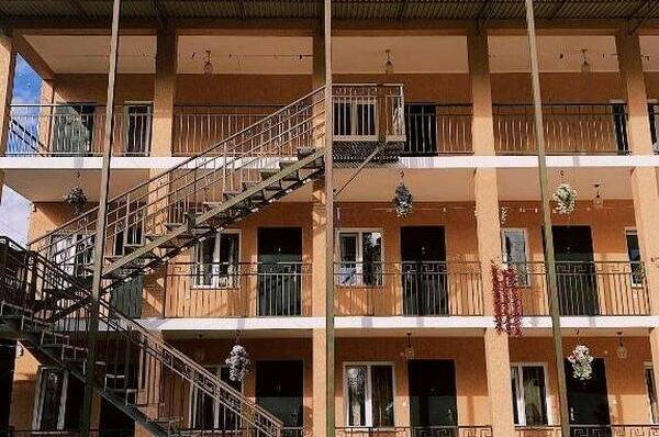 Гостевой дом «Семейный дворик»