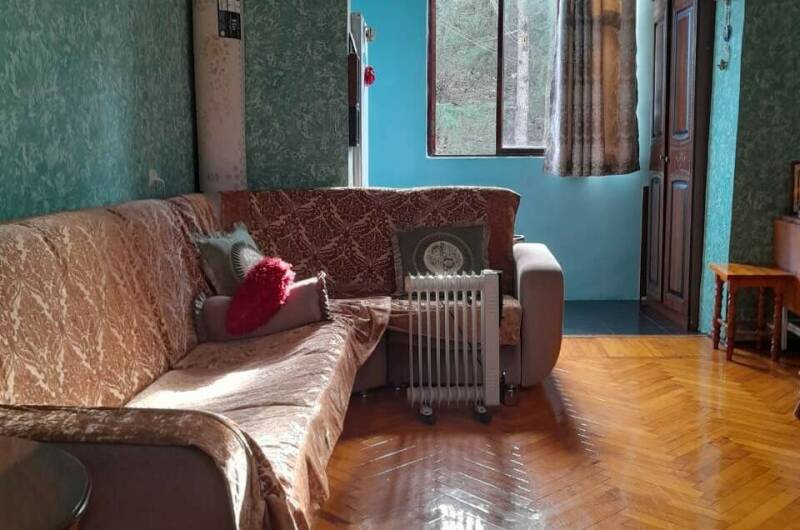 Двухкомнатная квартира в хорошем районе