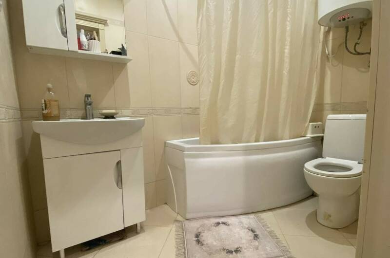 Трехкомнатная квартира у моря