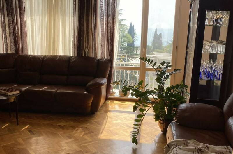 2-х комнатная квартира на Абазгаа