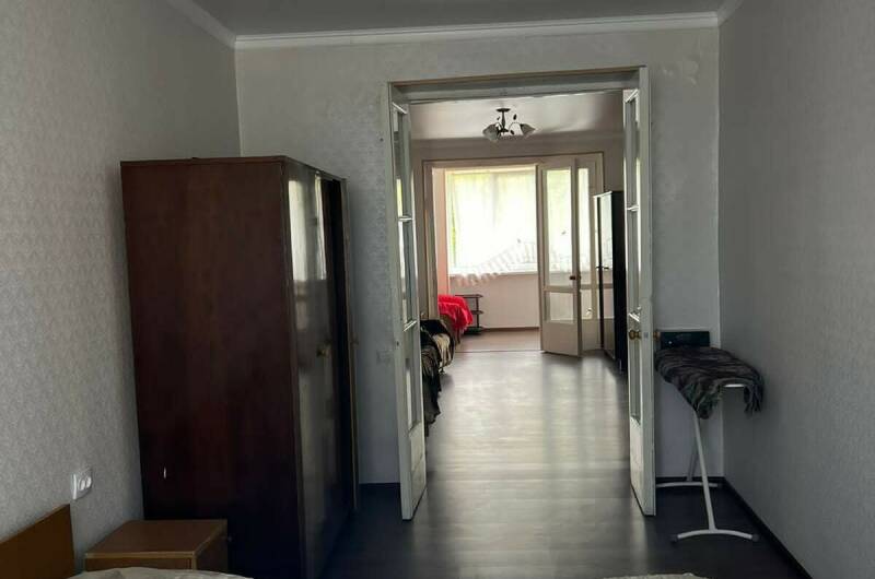 Трехкомнатная квартира на берегу моря