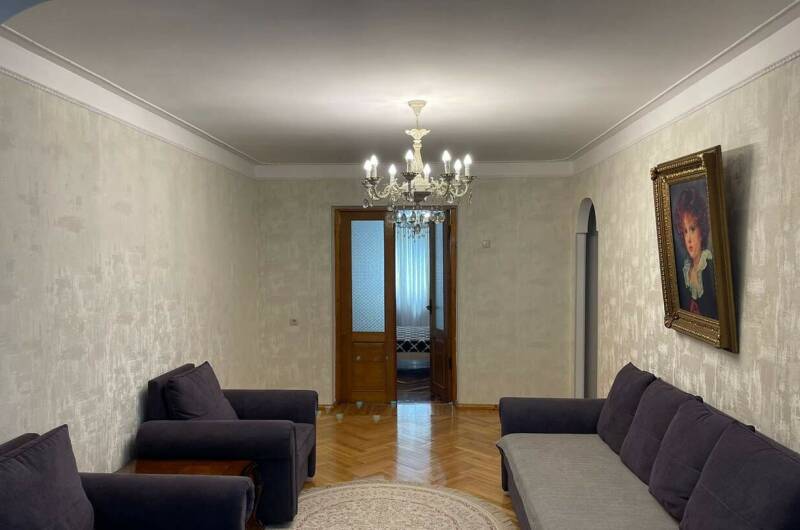 Трехкомнатная квартира на Джонуа