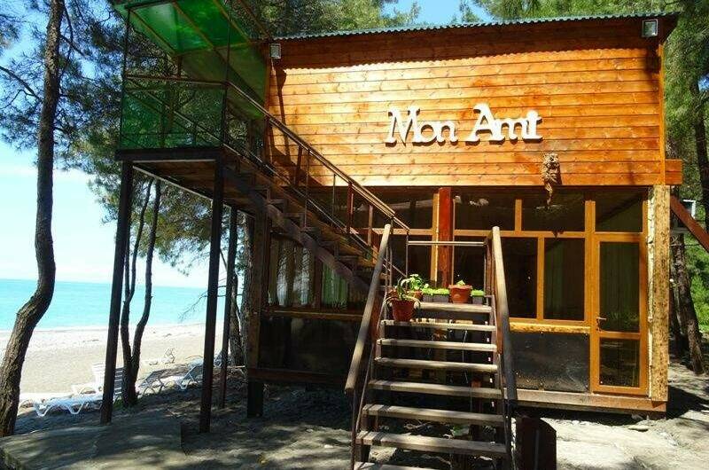 Отель «Mon Ami»