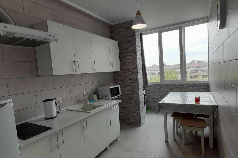 Двухкомнатная квартира на ул. Абазгаа