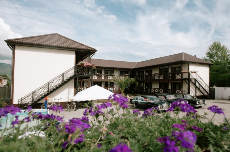 Гостевой дом «Три Павлина»