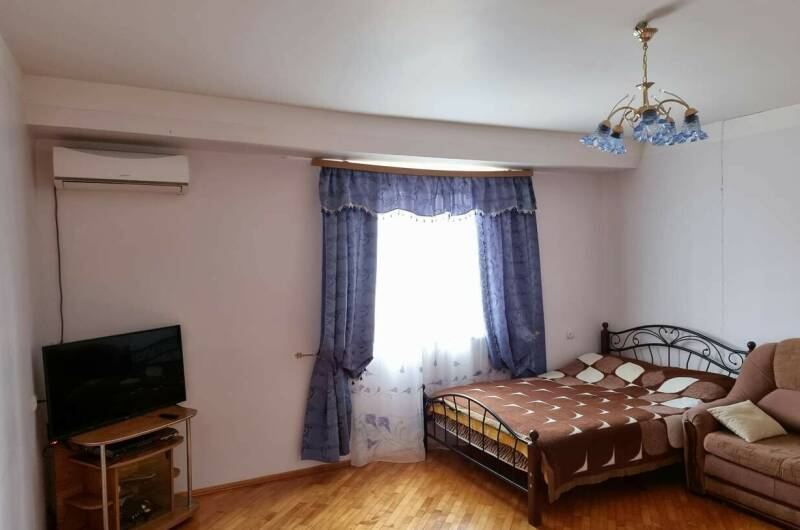 2-х комнатная квартира в Гагре