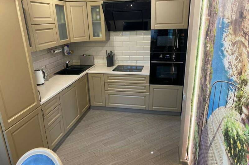 Дизайнерская квартира на Абазгаа