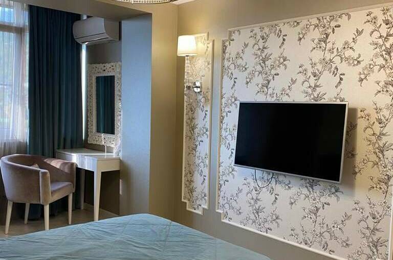 Дизайнерская квартира на Абазгаа