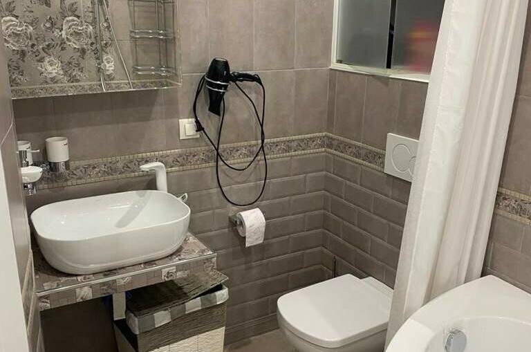 Дизайнерская квартира на Абазгаа