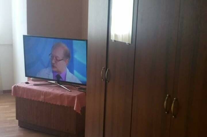 Трехкомнатная квартира на берегу моря