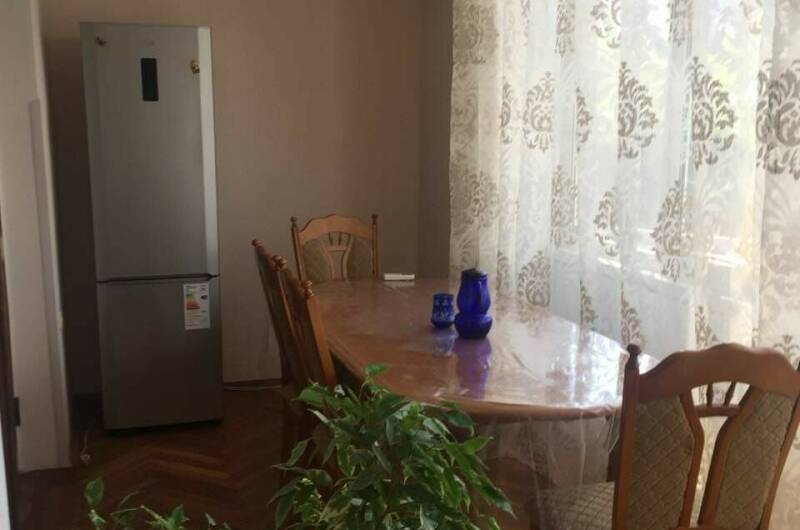 Трехкомнатная квартира на берегу моря