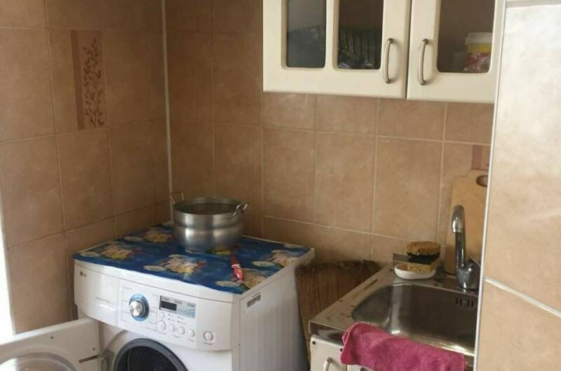 Трехкомнатная квартира на берегу моря