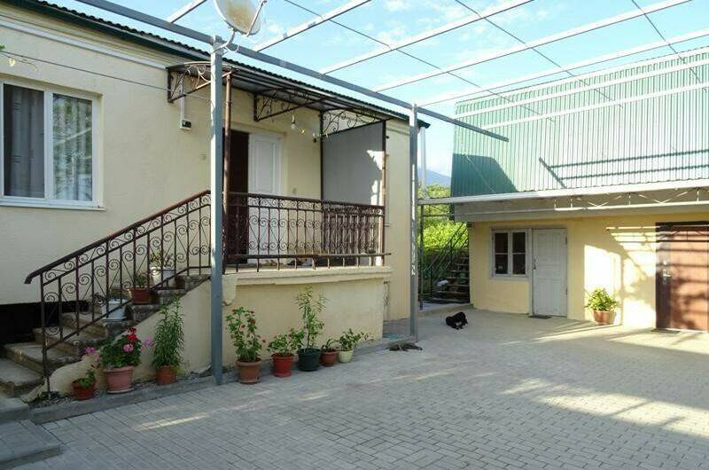 Частный сектор на Абовяна 12