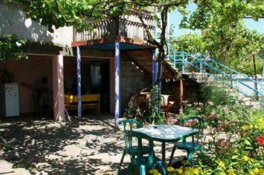 Частный сектор «Отдых у Самвела и Сусанны»