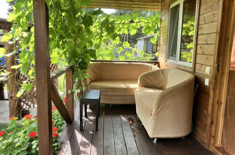 Деревянный домик на Кольцевой