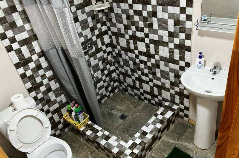 Деревянный домик на Кольцевой