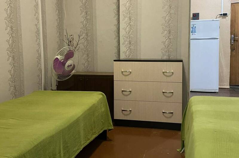 Уютная двухкомнатная квартира в Пицунде