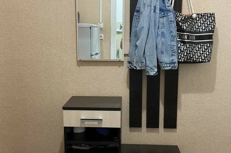 Уютная двухкомнатная квартира в Пицунде