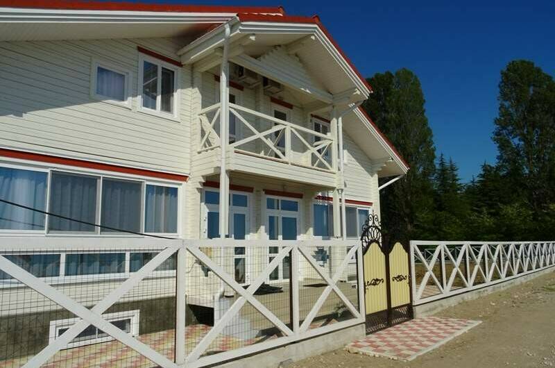 Гостиница «Золотые пески»