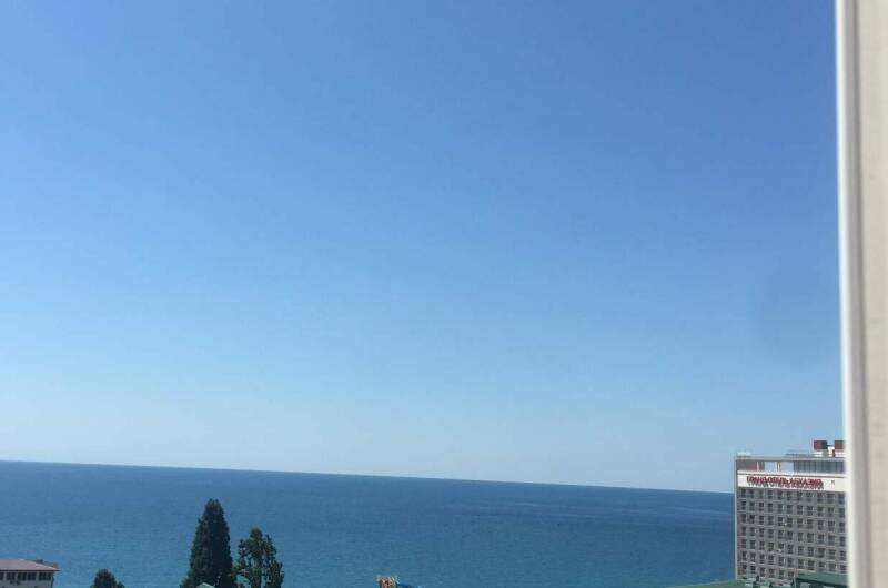 Трехкомнатная квартира у моря