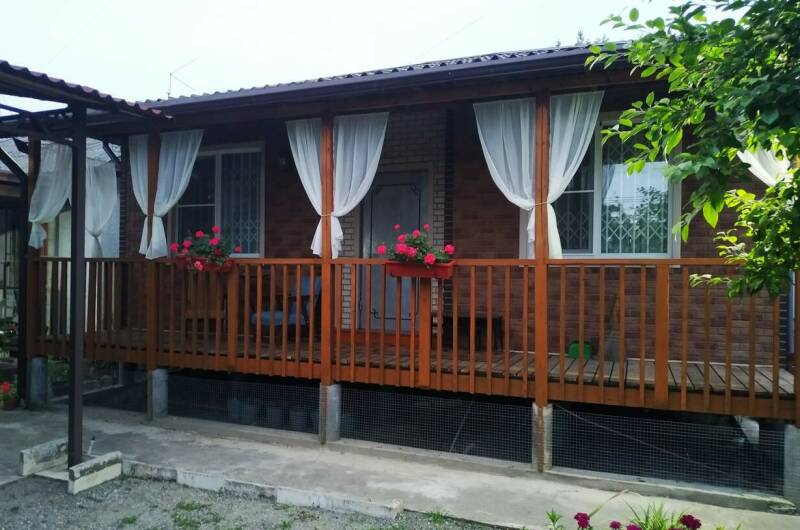 Дом под ключ на Адлейба 212