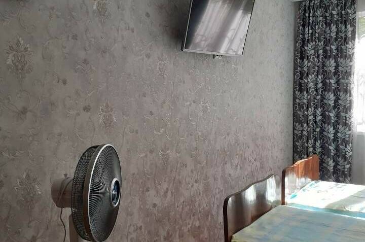 Двухкомнатная квартира возле моря