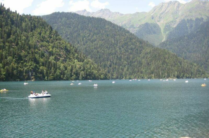 Двухкомнатная квартира возле моря