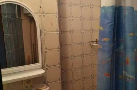 Однокомнатная квартира в центре Гагры