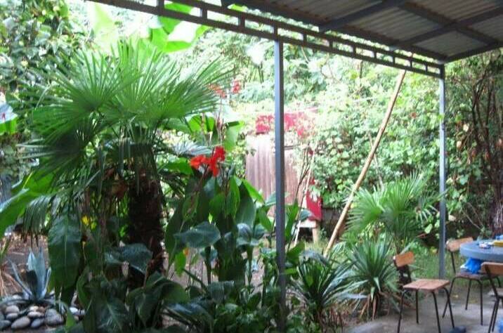 Гостевой дом на первой линии «У Юрия»